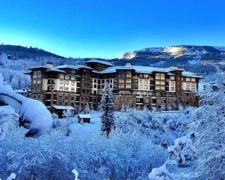 斯諾馬斯總督酒店 皮特金縣酒店