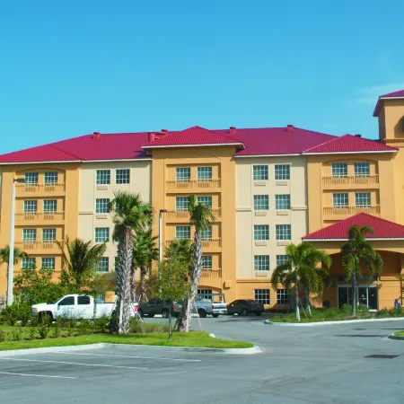 La Quinta Inn & Suites by Wyndham Ft. Pierce