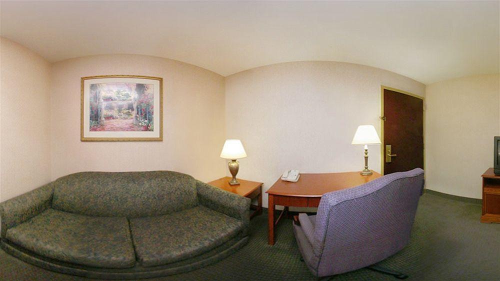 Quality Suites Pineville - Charlotte