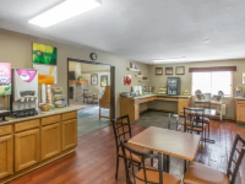 Quality Inn & Suites Steamboat Springs Hotels in Routt County