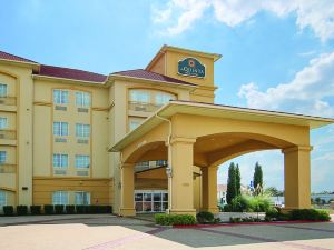 La Quinta Inn & Suites by Wyndham Dallas - Hutchins