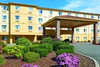 La Quinta Inn & Suites by Wyndham Salem or