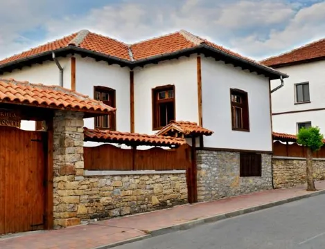 BR Troika Homestay - Housity