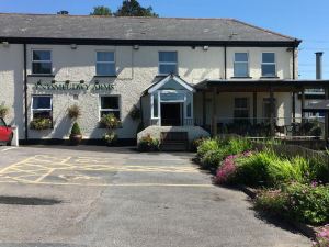 Entire Pub Sleeps up to 26 People Swansea - Your Own Pub Experience