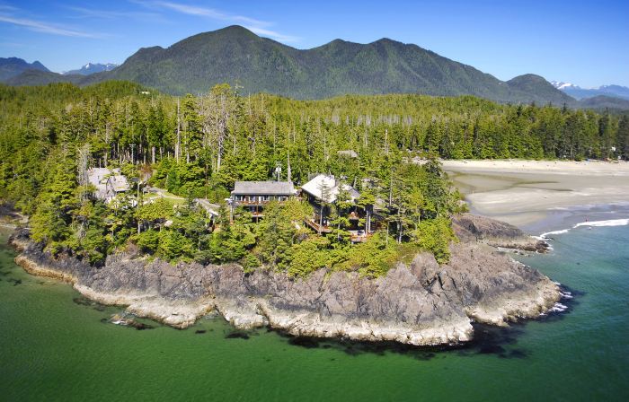 Middle Beach Lodge
