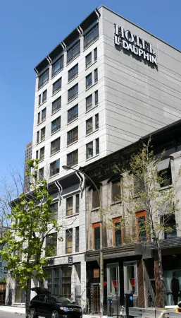 Le Dauphin Montréal Centre-Ville Отели рядом с достопримечательностью «Университет Макгилла»