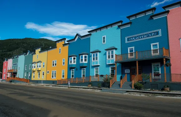 荷美達森市酒店