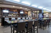 Delta Hotels Saguenay Conference Centre - Bar