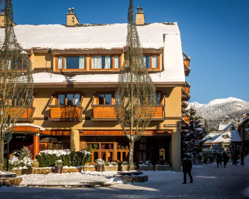 Blackcomb Lodge Hotels near The Peak