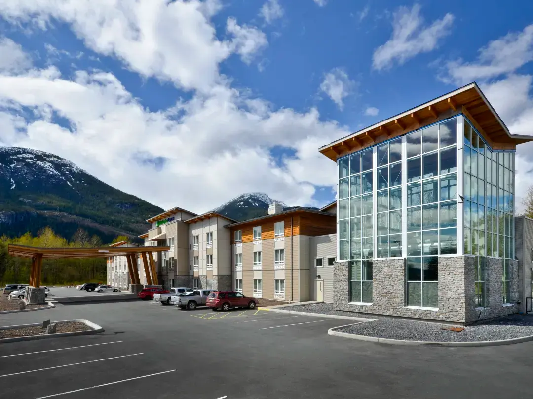 Sandman Hotel And Suites Squamish - Squamish