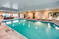 Comfort Inn Duncansville - Altoona - Pools