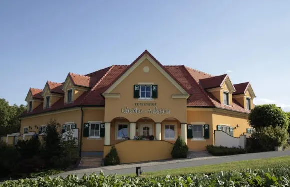 菲林霍夫烏德勒阿卡丹酒店