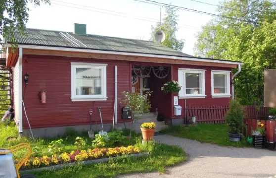 盧瓦聶米假日中心酒店