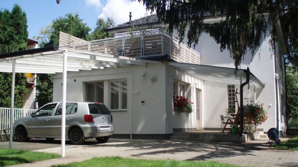 Tisch Vendégház