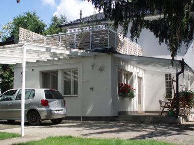 Tisch Vendégház