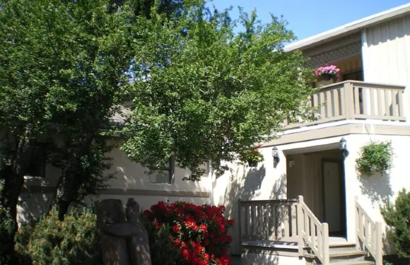 坎貝爾河河濱旅館