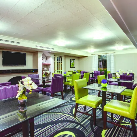 Days Inn by Wyndham Gainesville University I-75