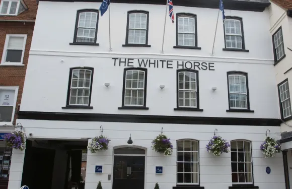 漢普郡羅姆西白馬酒店