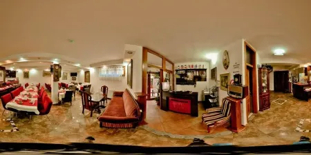 Hotel Herc Sarajevo Отели рядом с достопримечательностью «Старая православная церковь»