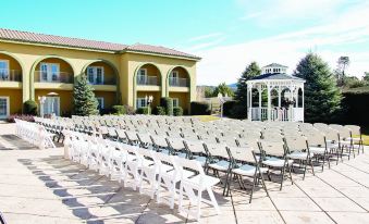 La Quinta Inn & Suites by Wyndham Conference Center Prescott