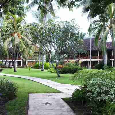 Merumatta Senggigi Lombok Hotel Exterior
