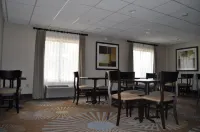 Greenfield Inn & Suites Owensboro, KY Airport Hotels in Daviess County