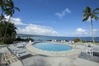 Grand Naniloa Hotel, a Doubletree by Hilton - piscina