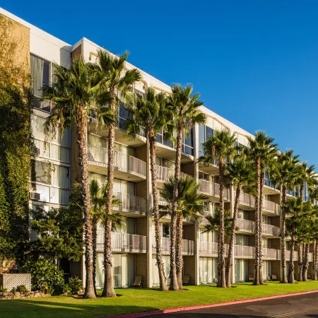 Bahia Resort Hotel Отели рядом с достопримечательностью «Пляж Мишен-Бич»
