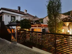 Hotel Barleti