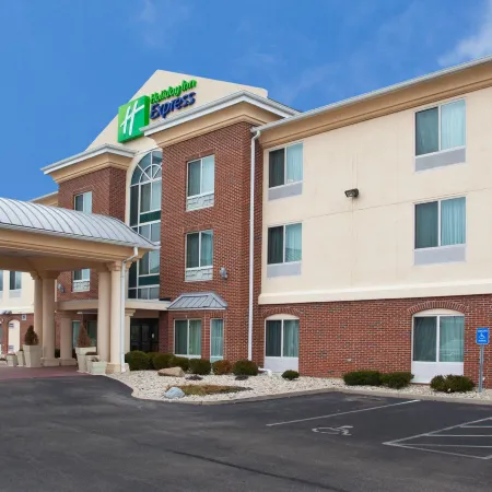 Holiday Inn Express & Suites CINCINNATI-BLUE ASH by IHG