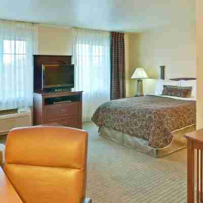 Staybridge Suites Rochester University, an IHG Hotel Rooms