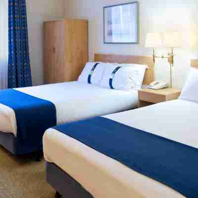 Holiday Inn Stoke on Trent M6 Jct15, an IHG Hotel Rooms