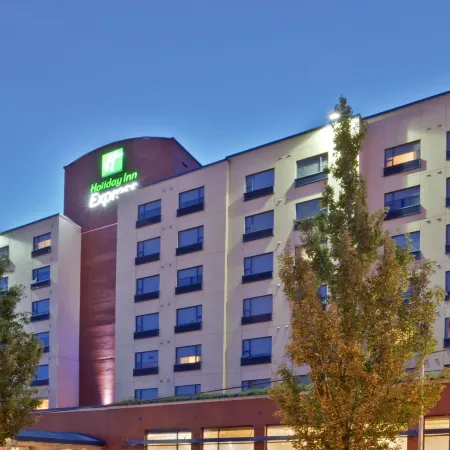 Holiday Inn Express Vancouver Airport - Richmond by IHG