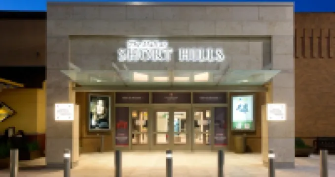 ฮิลตัน ชอร์ตฮิลส์ โรงแรมใน