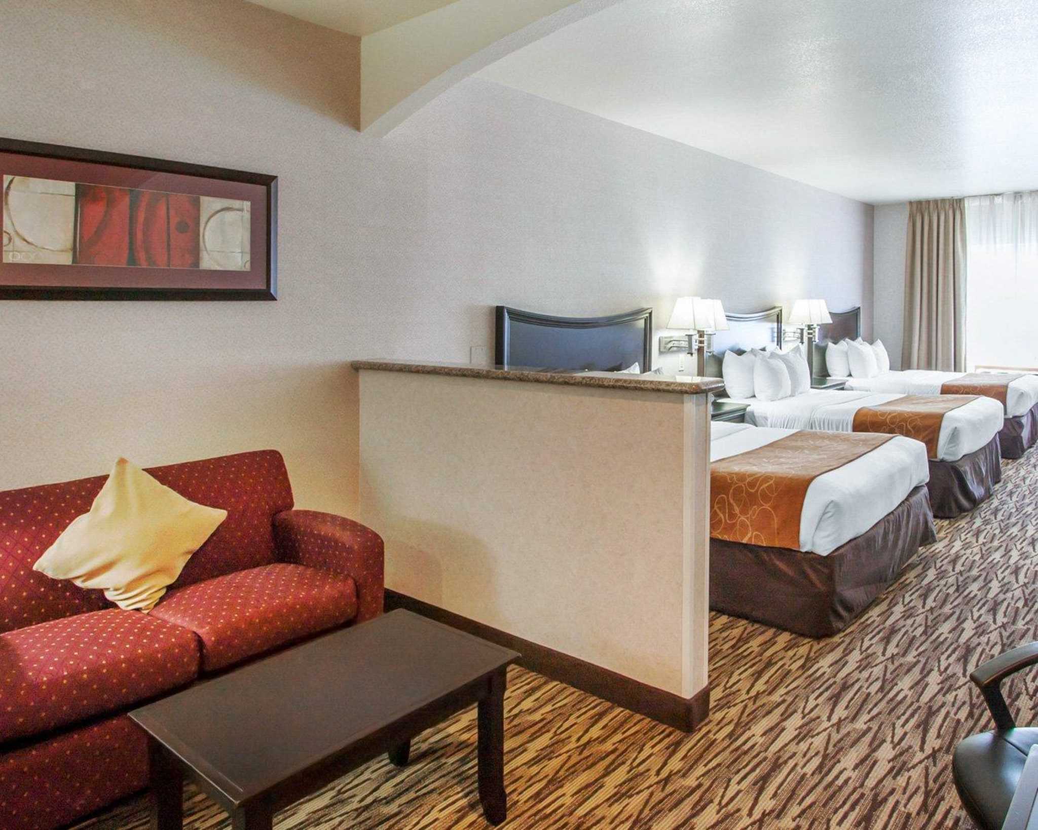 Comfort Suites Portland Airport