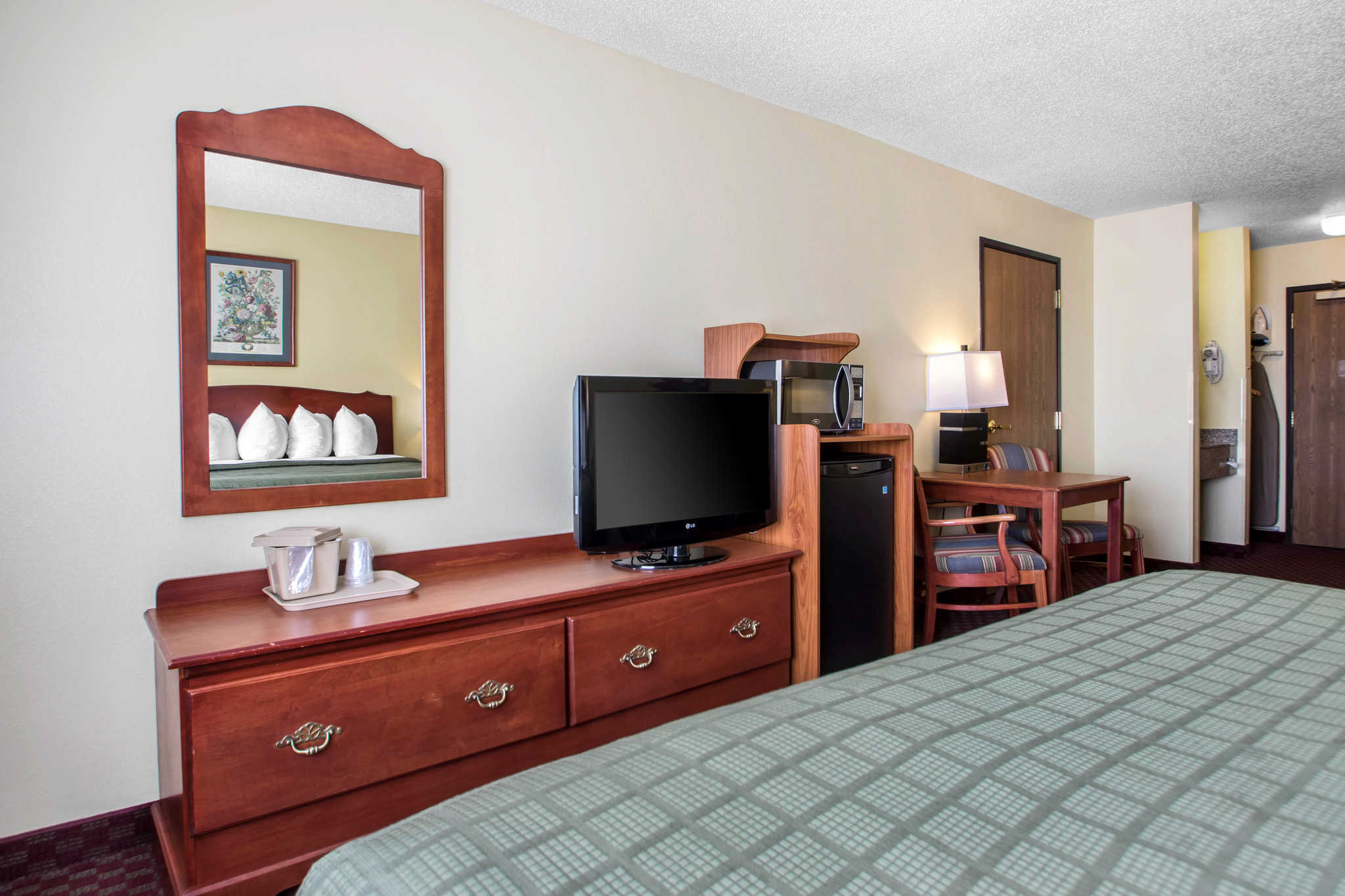 Quality Inn Mineral Point