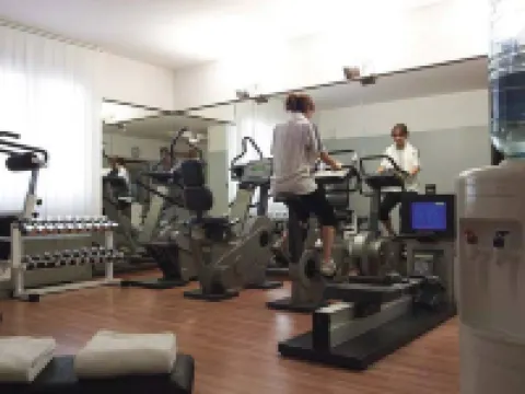 廣場飯店 薩萊諾住宿飯店