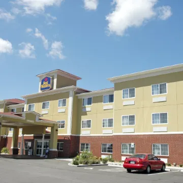 Best Western Presidential Hotel  Suites