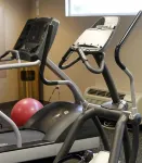 Executive Inn & Suites Oakland - Gym