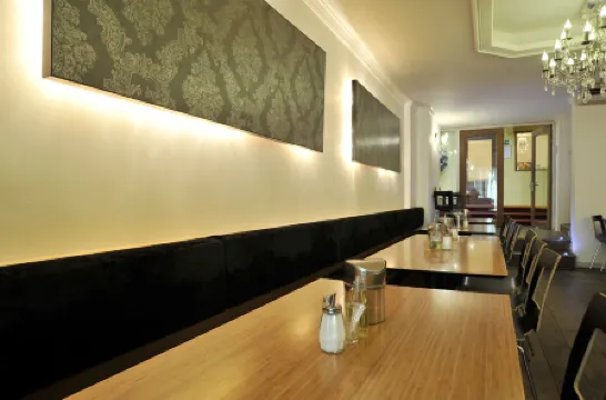 XO Hotels City Centre Отели рядом с достопримечательностью «Каналы Амстердама»