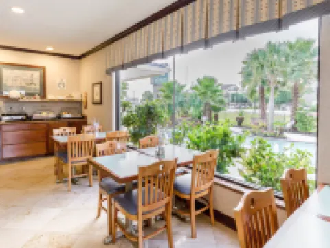 Quality Inn and Suites Seabrook - NASA - Kemah Hotels in Seabrook