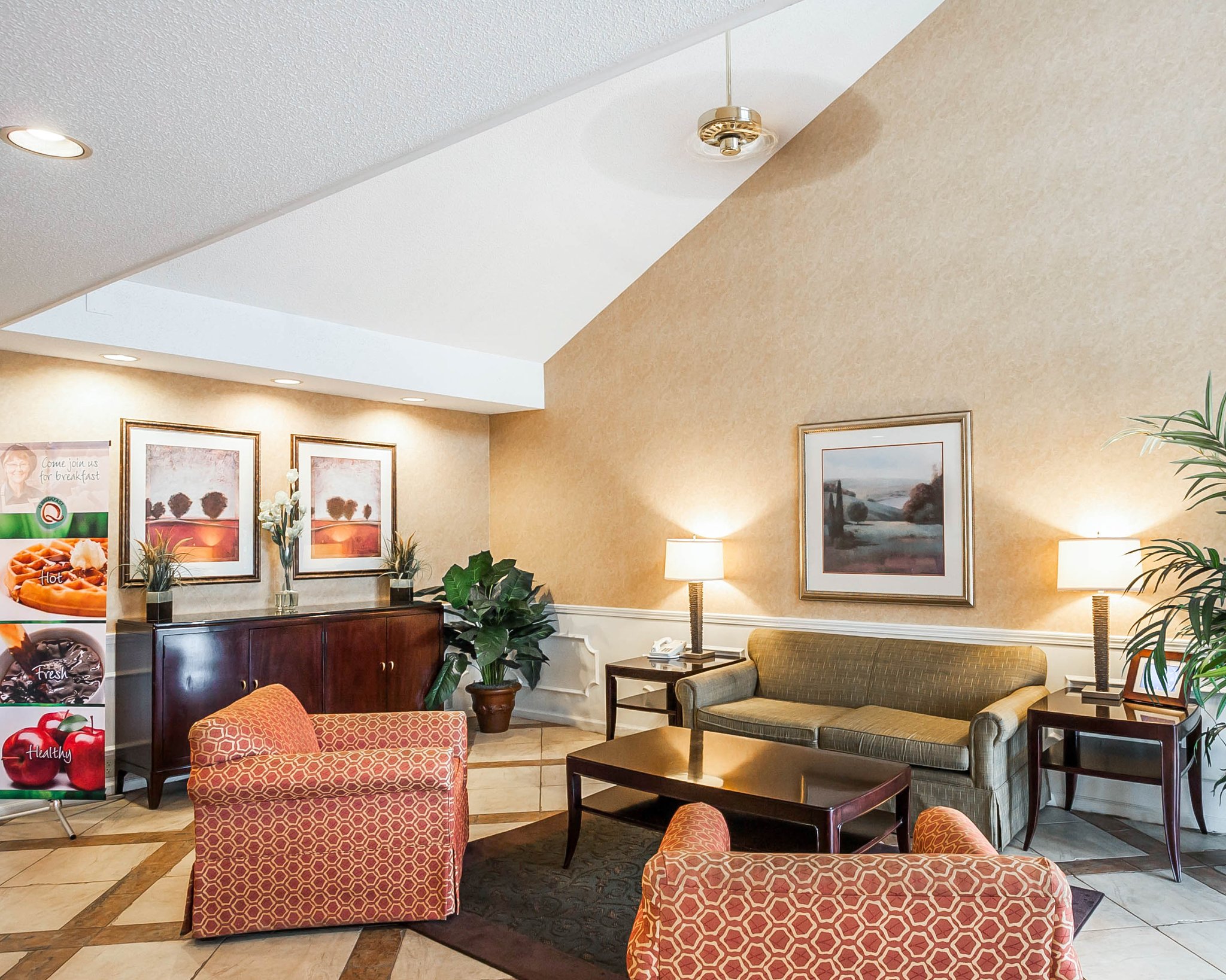 Quality Inn Decatur River City