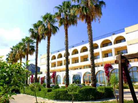 銀灣酒店＆平房