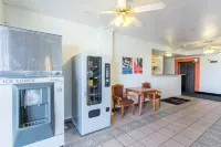 Motel 6 Moriarty, NM