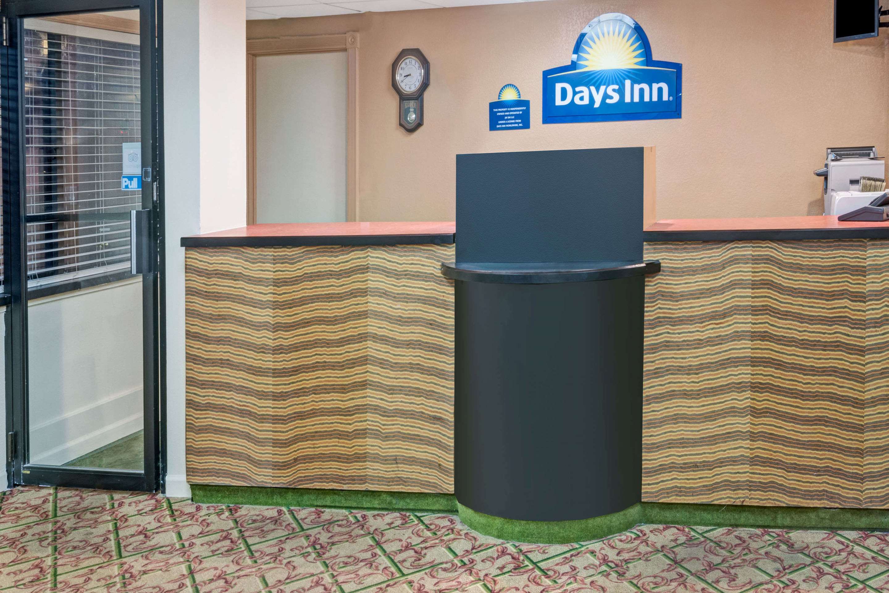 Days Inn by Wyndham Branford New Haven Conference Center