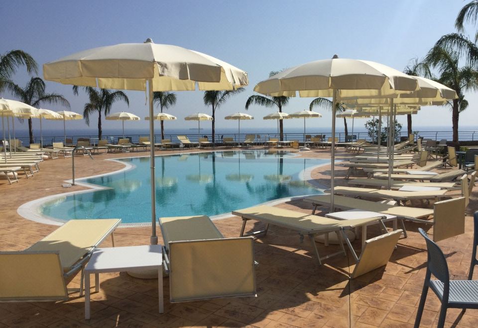 Blue Bay Resort-Capo Vaticano Updated 2023 Room Price-Reviews & Deals |  Trip.com