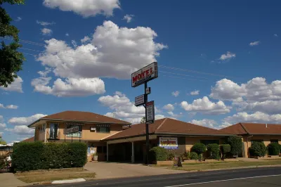 Golden Harvest Motor Inn