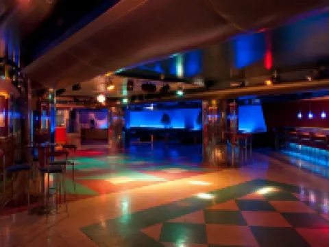 厄爾巴莫特里爾海灘商務酒店 熱帶海岸酒店