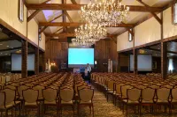Normandy Farm Hotel & Conference Center Các khách sạn ở Xã Montgomery