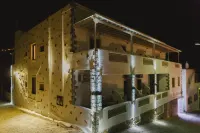 Viva Mare Studios - 3-Star